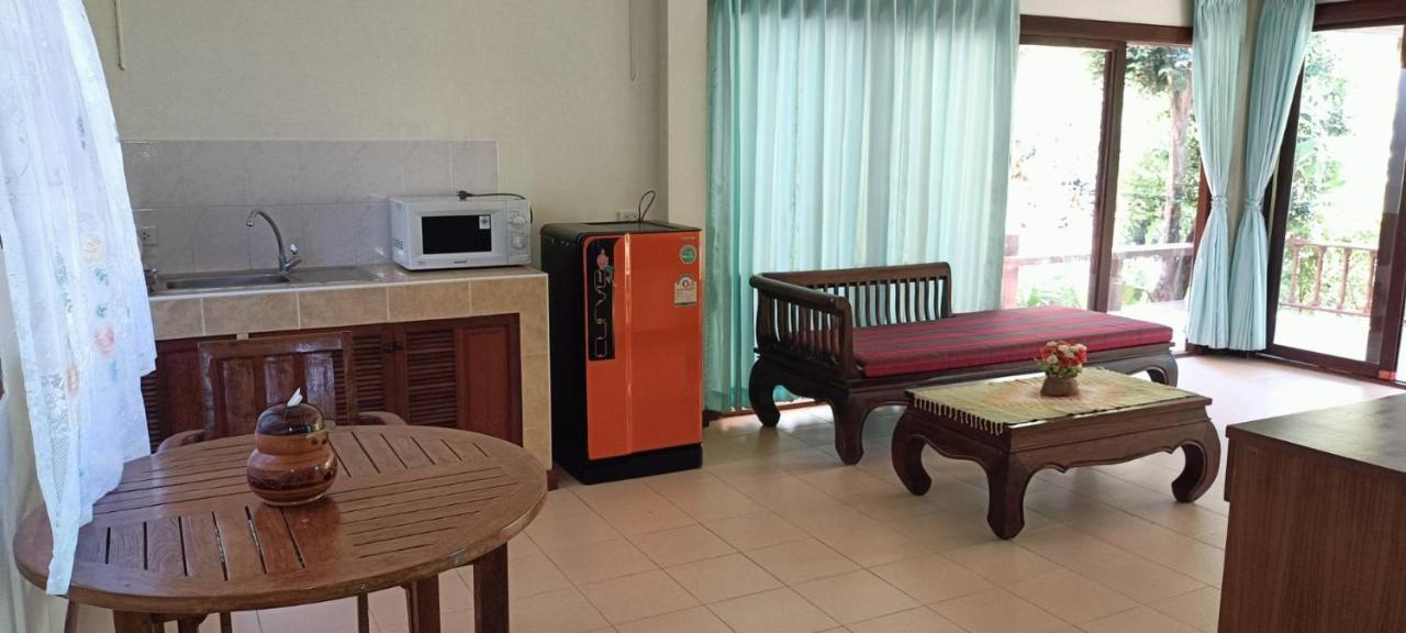 Baan Suan Villas Resort Ban Suan  ภายนอก รูปภาพ